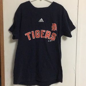 Adidas Detroit Tigers shirt